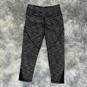 Sz S VS Sport cropped leggings